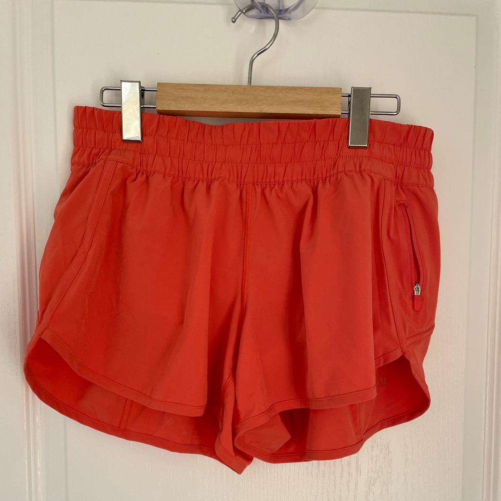 Tracker shorts